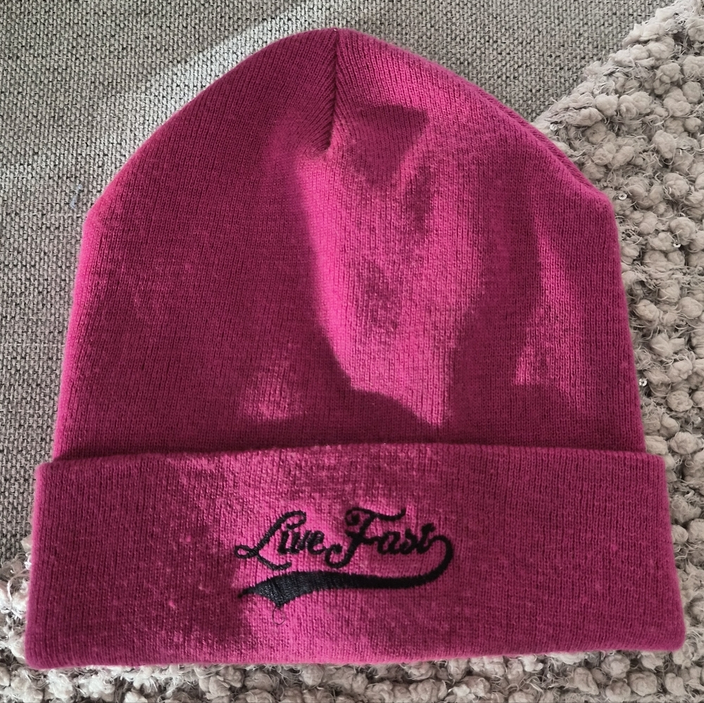 Go Fast Dont Die beanie